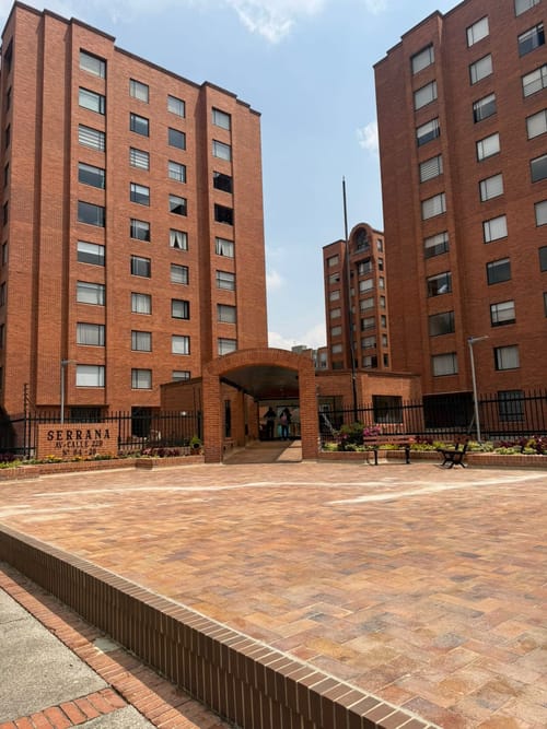 Apartamento de 3 alcobas en venta en Ciudad Salitre Oriental, Bogotá, 110 m² · foto 20 de 23