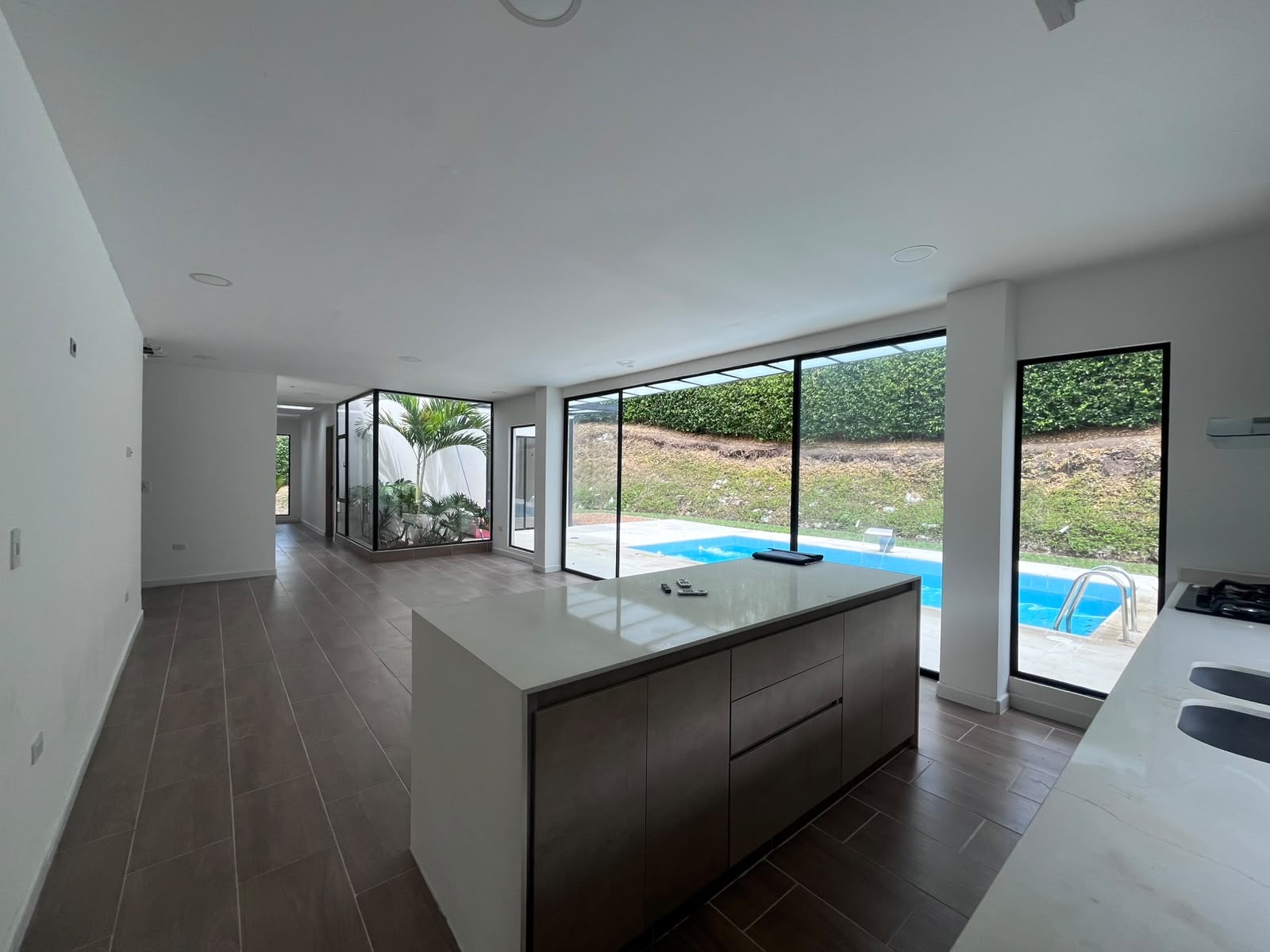 Casa en venta en Kilometro 41, Manizales · foto 2 de 19