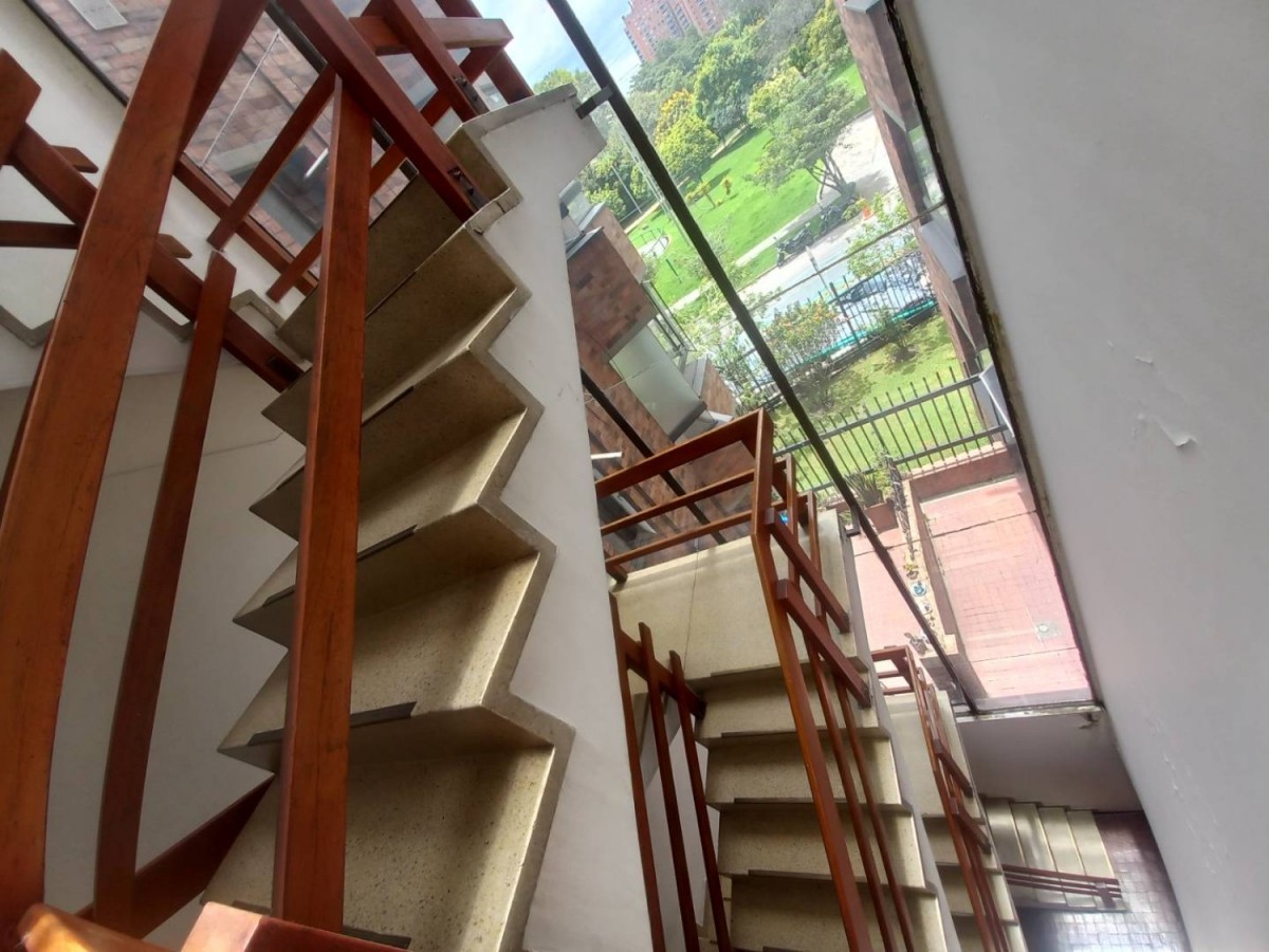 Apartamento en venta en Alhambra, Bogotá · foto 14 de 17