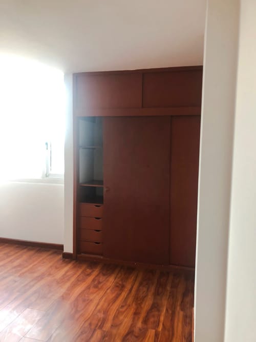 Apartamento de 3 alcobas en venta en Quinta Paredes, Bogotá, 78 m² · foto 6 de 9
