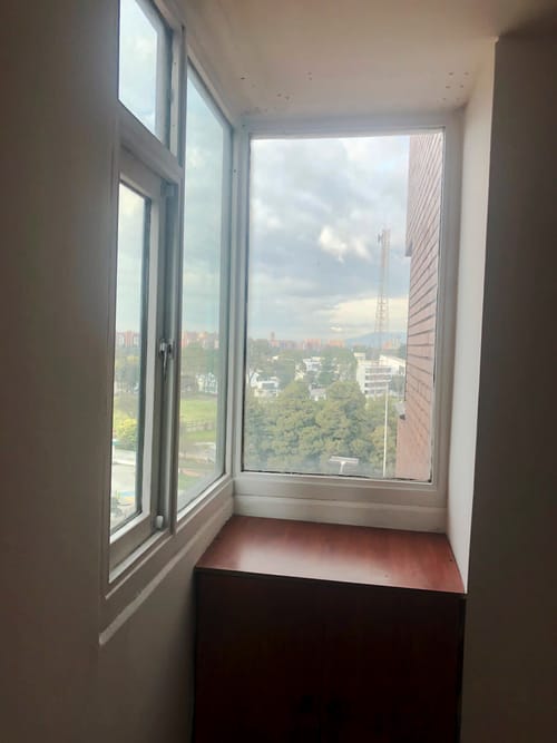 Apartamento de 3 alcobas en venta en Quinta Paredes, Bogotá, 78 m² · foto 7 de 9