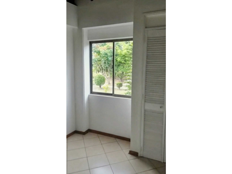 Apartamento en venta en Calasanz, Medellín · foto 8 de 20