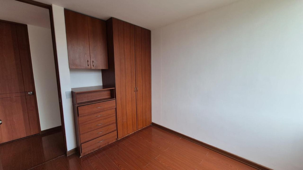Apartamento en venta en Modelia, Bogotá · foto 8 de 17