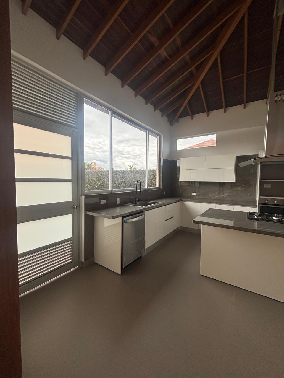 Casa en venta en Cr. Caminos De Chunugua, Cajicá · foto 4 de 24