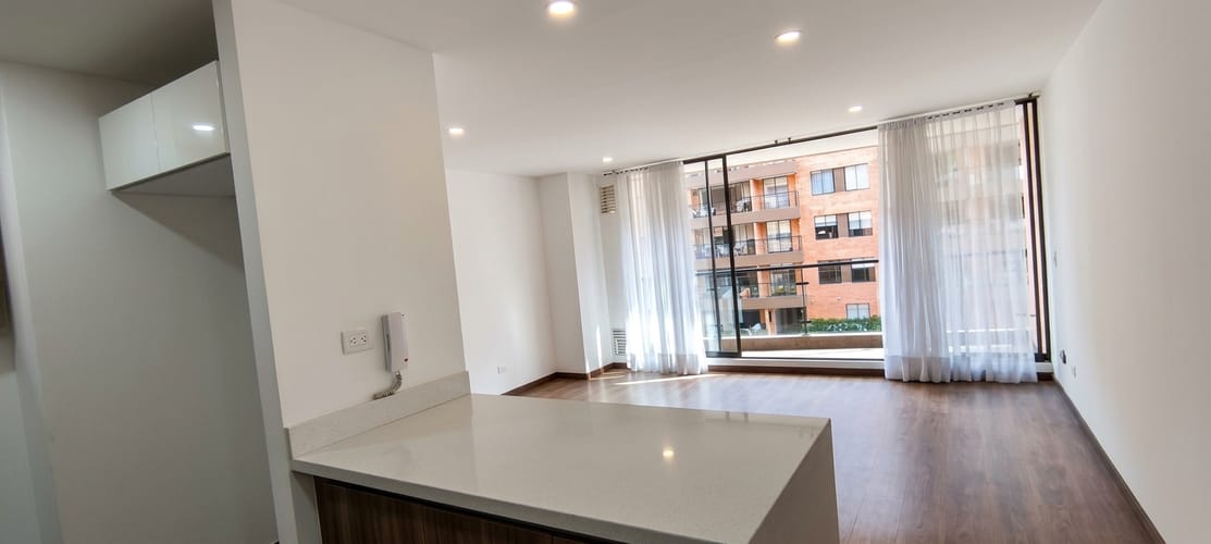 Apartamento en venta en Santa Maria De Los Lagos, Chía · foto 2 de 19