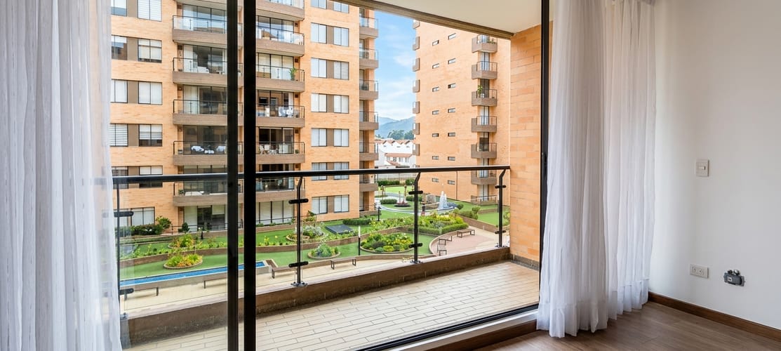 Apartamento en venta en Santa Maria De Los Lagos, Chía · foto 3 de 19