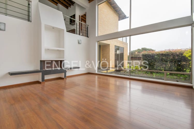 Casa de 4 alcobas en venta en Fonquetá, Chía, 249 m² · foto 3 de 20