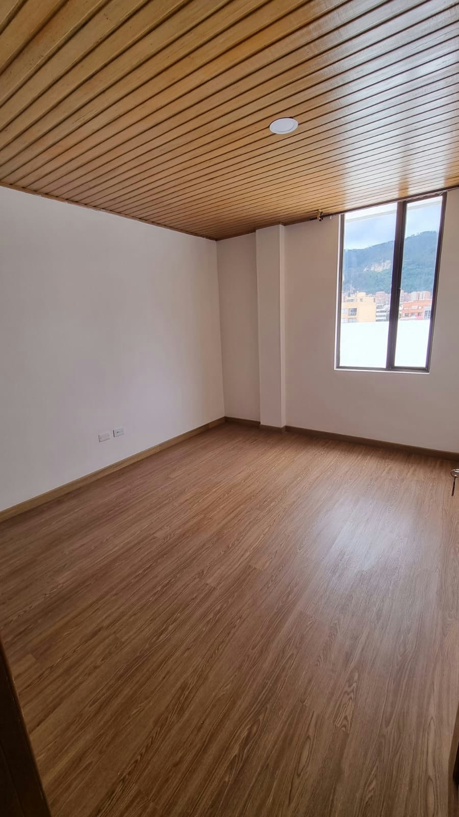 Apartamento en venta en Santa Barbara, Bogotá · foto 5 de 16