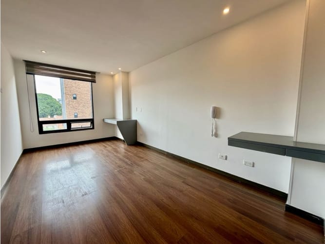 Apartamento de 2 alcobas en venta en Cedritos, Bogotá, 82 m² · foto 13 de 22