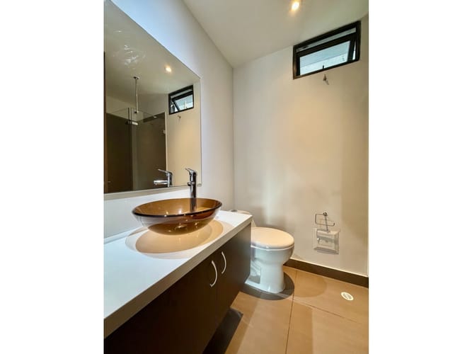 Apartamento de 2 alcobas en venta en Cedritos, Bogotá, 82 m² · foto 14 de 22