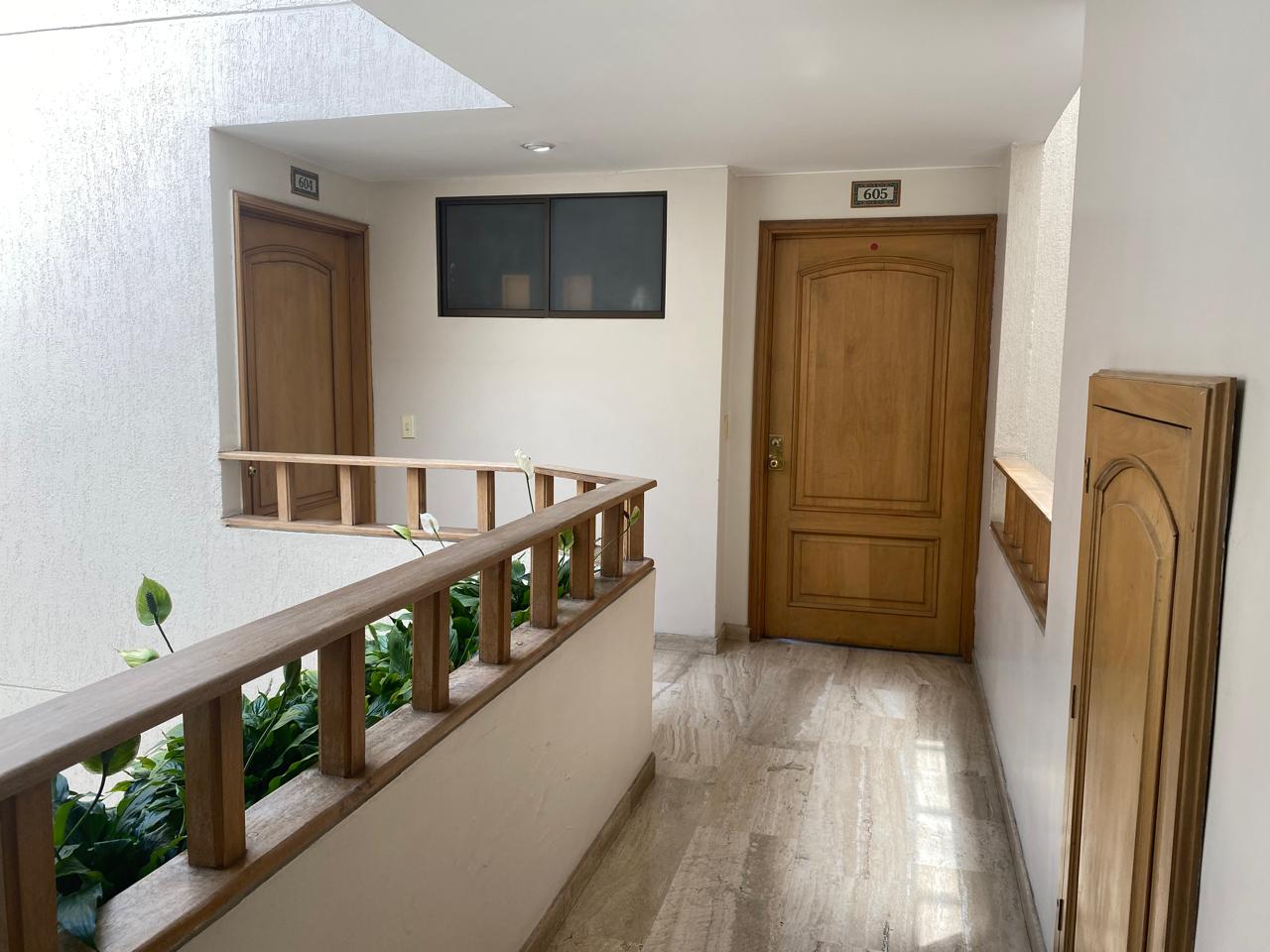 Apartamento en venta en Bosques Del Marques, Bogotá · foto 2 de 17