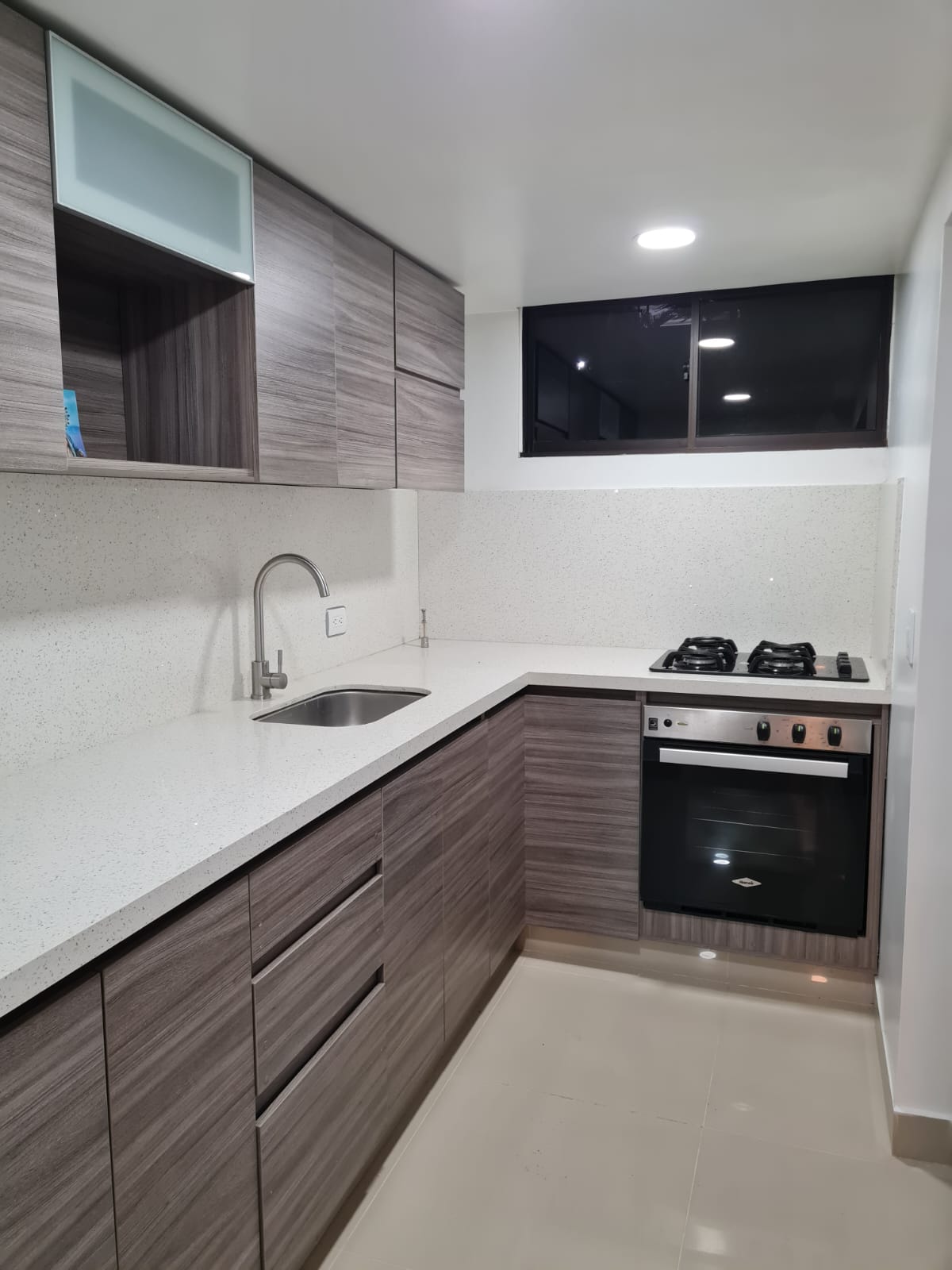 Apartamento en venta en La Milagrosa, Medellín · foto 18 de 20