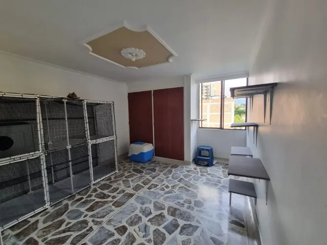 Apartamento de 3 alcobas en venta en Laureles, Medellín, 102 m² · foto 13 de 18