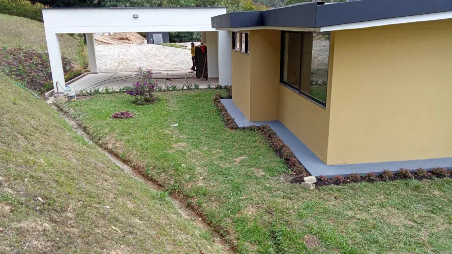 Finca en venta en El Carmen De Viboral, El Carmen de Viboral, 4440 m² · foto 2 de 17