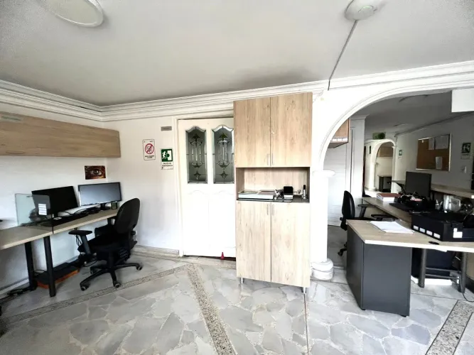 Apartamento de 4 alcobas en venta en Las Acacias, Medellín, 150 m² · foto 8 de 19