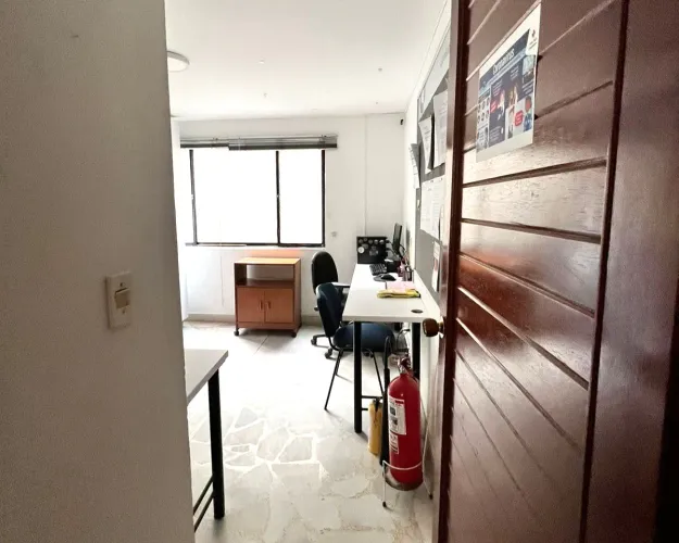Apartamento de 4 alcobas en venta en Las Acacias, Medellín, 150 m² · foto 10 de 19