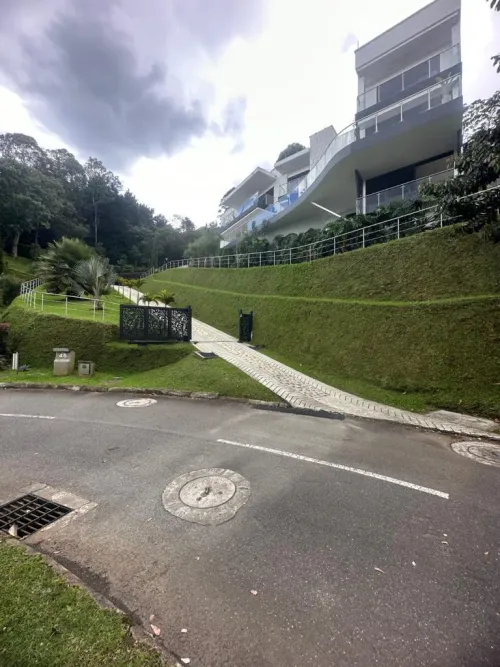 Casa de 5 alcobas en venta en Vía Las Palmas, Envigado, 1920 m² · foto 2 de 24