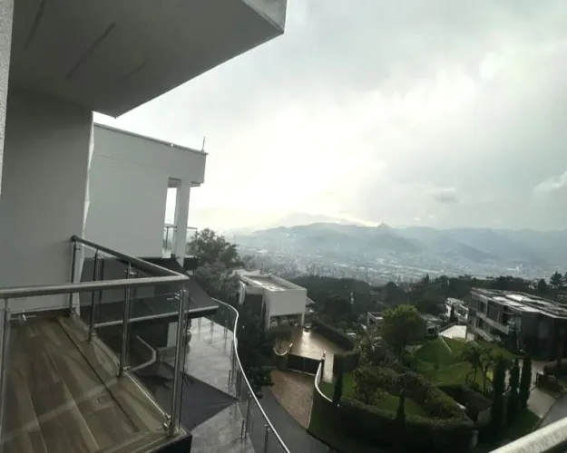 Casa de 5 alcobas en venta en Vía Las Palmas, Envigado, 1920 m² · foto 14 de 24