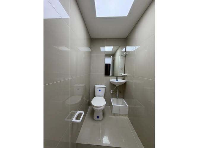 Oficina en arriendo en Noel, Medellín, 41 m² · foto 4 de 5