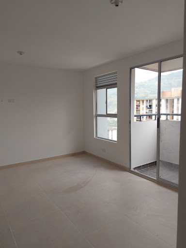 Apartamento en arriendo en Niquia, Bello · foto 2 de 13