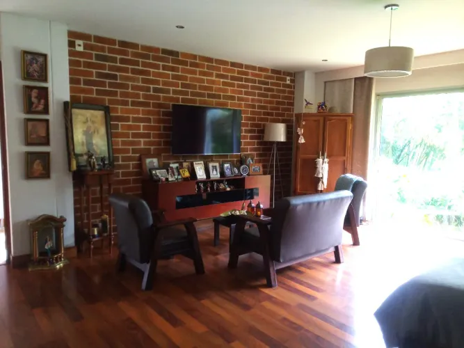 Casa de 6 alcobas en venta en Escobero, Envigado, 656 m² · foto 16 de 24