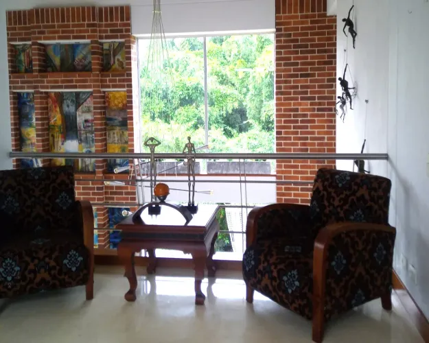 Casa de 6 alcobas en venta en Escobero, Envigado, 656 m² · foto 18 de 24