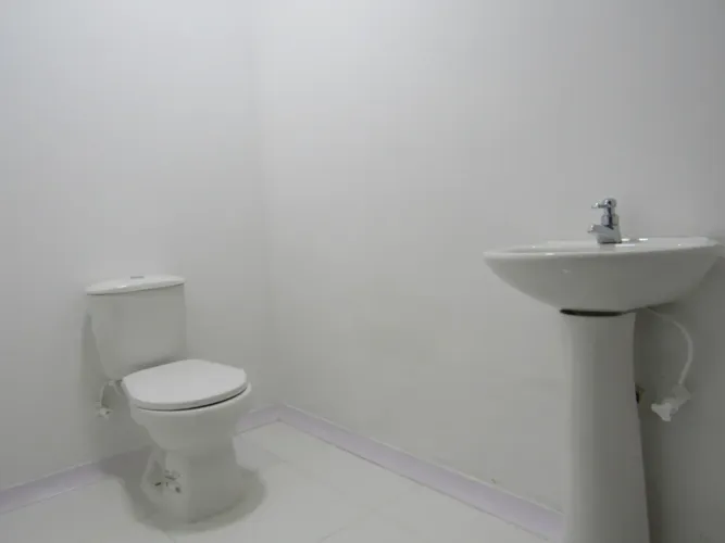 Consultorio en arriendo en Los Colores, Medellín, 12 m² · foto 14 de 24