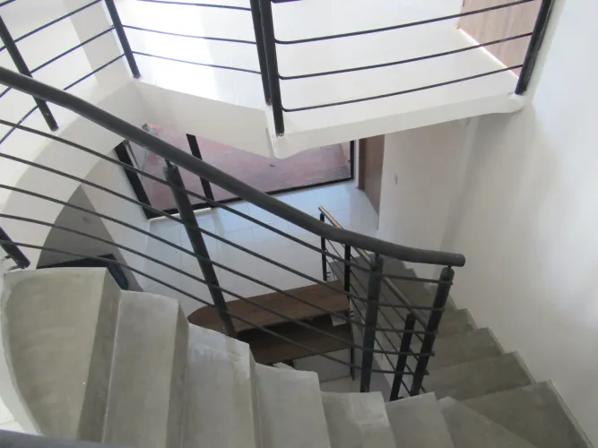 Consultorio en arriendo en Los Colores, Medellín, 12 m² · foto 20 de 24