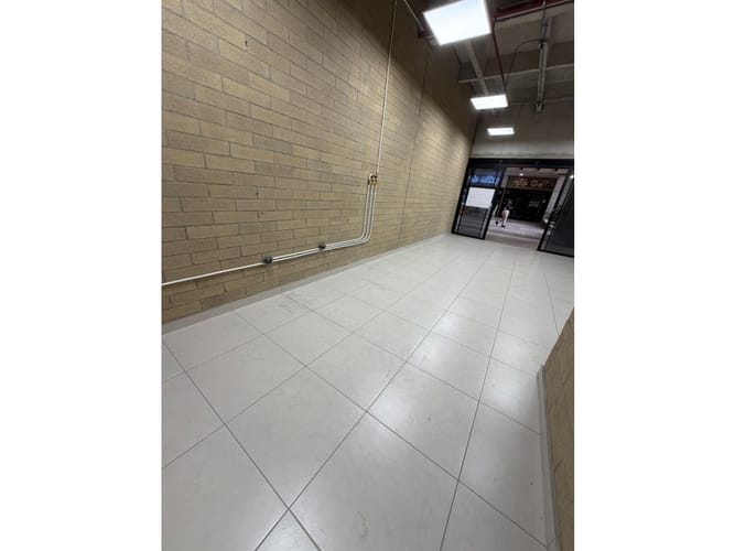 Local en arriendo en Noel, Medellín, 48 m² · foto 3 de 4