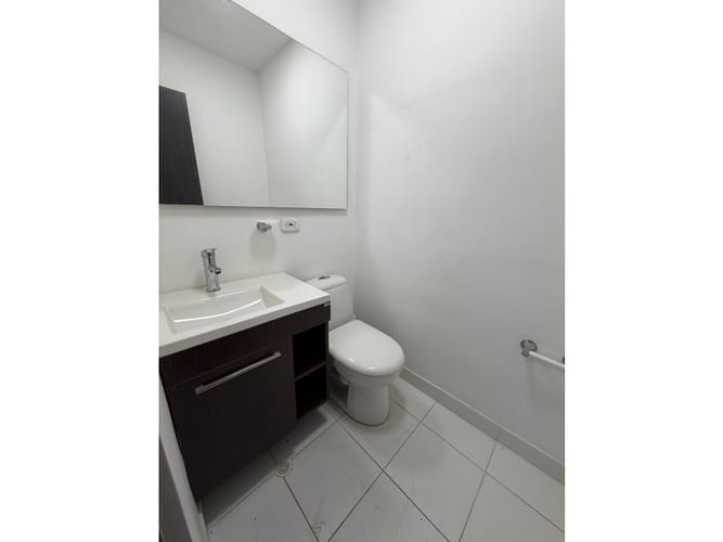 Local en arriendo en Noel, Medellín, 48 m² · foto 4 de 4