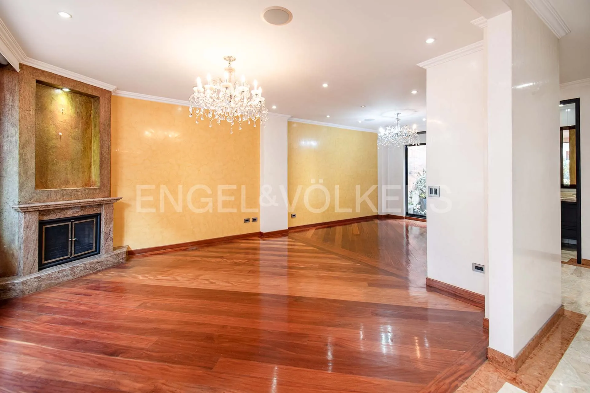 Casa en venta en Belmira, Bogotá · foto 2 de 24
