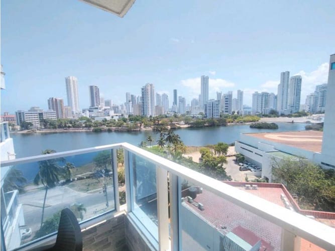 Apartamento de 1 alcoba en venta en El Laguito, Cartagena, 53 m² · foto 2 de 18