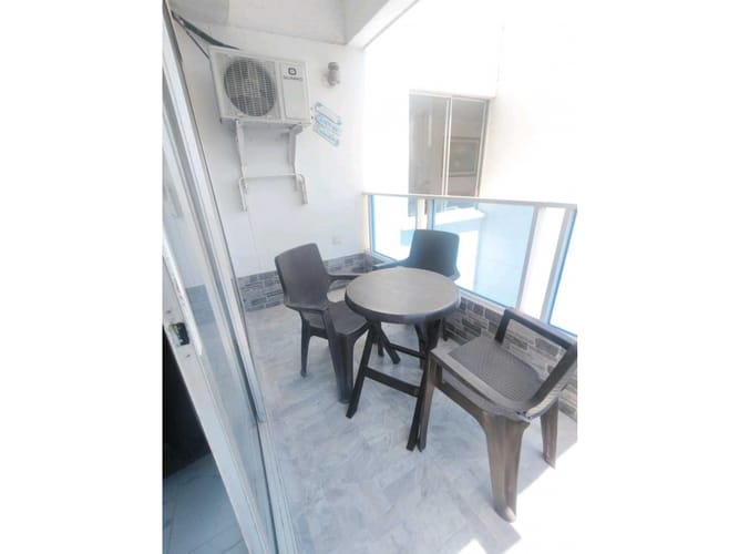 Apartamento de 1 alcoba en venta en El Laguito, Cartagena, 53 m² · foto 3 de 18
