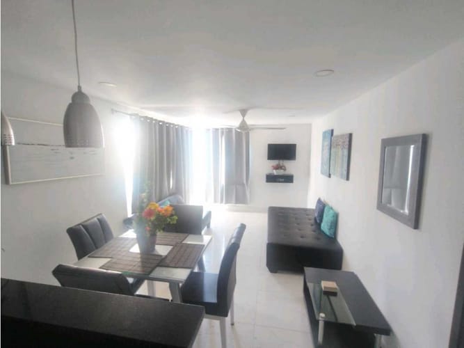 Apartamento de 1 alcoba en venta en El Laguito, Cartagena, 53 m² · foto 4 de 18
