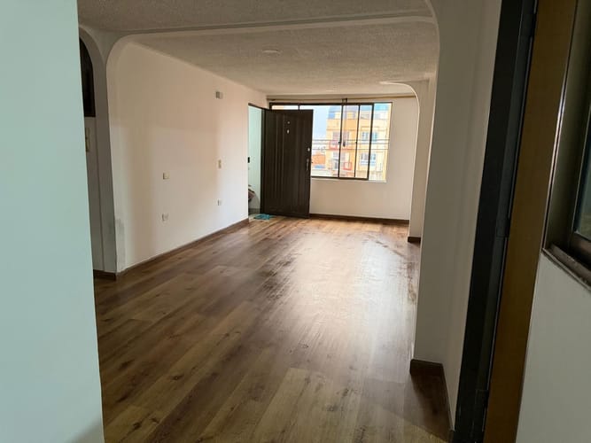 Apartamento de 3 alcobas en arriendo en Trinidad Galan, Bogotá, 65 m² · foto 3 de 12