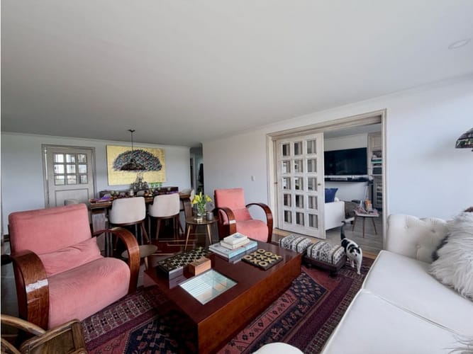 Apartamento de 3 alcobas en venta en Bella Suiza, Bogotá, 152 m² · foto 2 de 15