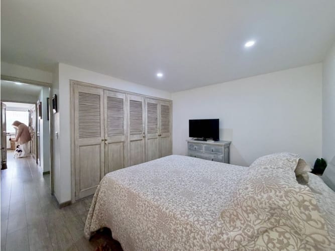 Apartamento de 3 alcobas en venta en Bella Suiza, Bogotá, 152 m² · foto 9 de 15