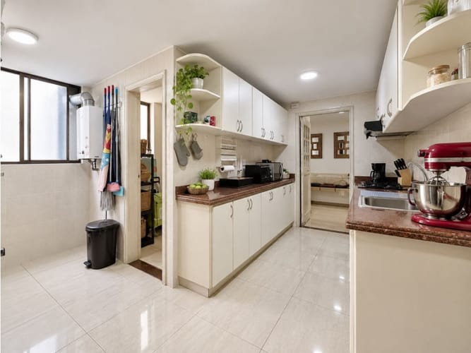Apartamento de 3 alcobas en venta en Bella Suiza, Bogotá, 152 m² · foto 13 de 15