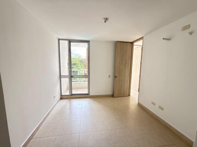 Apartamento en venta en Valle Del Lili, Cali · foto 11 de 21