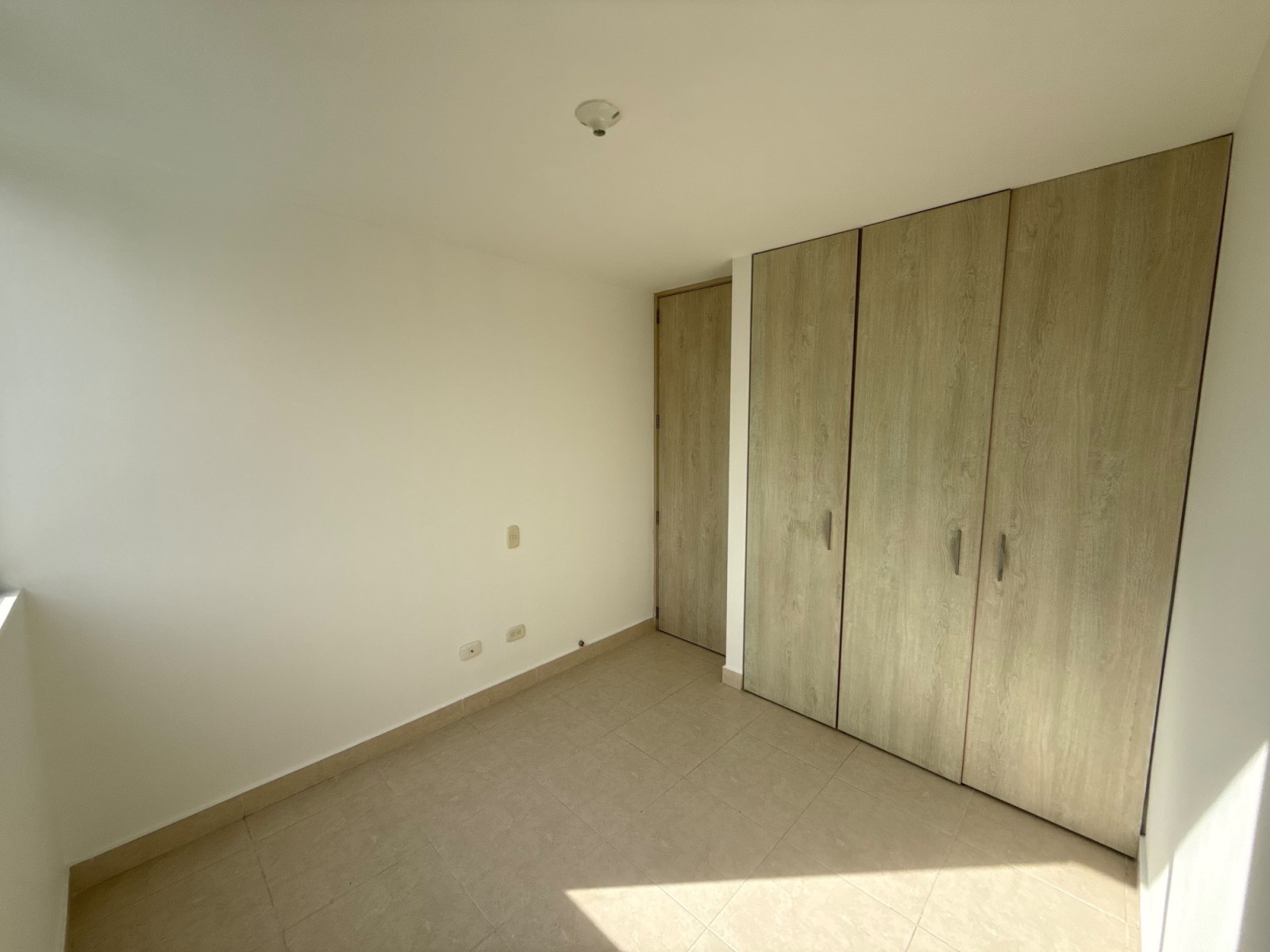 Apartamento en venta en Valle Del Lili, Cali · foto 14 de 21