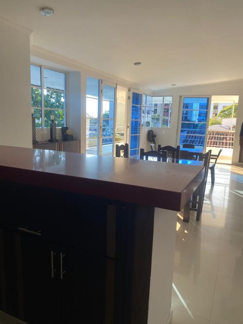 Edificio en venta en Rodadero, Santa Marta, 425 m² · foto 4 de 9