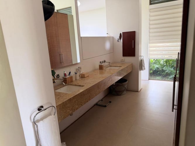 Casa de 5 alcobas en venta en Picaleña Y Mirolindo, Ibagué, 1000 m² · foto 9 de 15