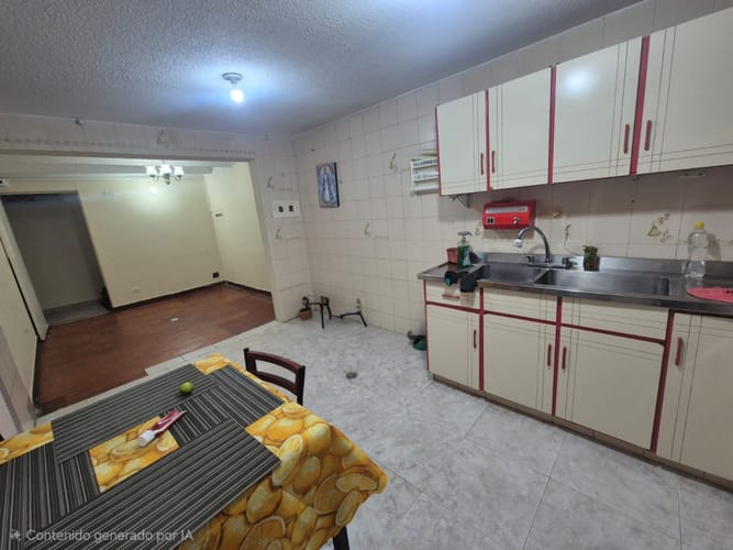 Casa de 4 alcobas en venta en Bolivia, Bogotá, 358 m² · foto 9 de 15