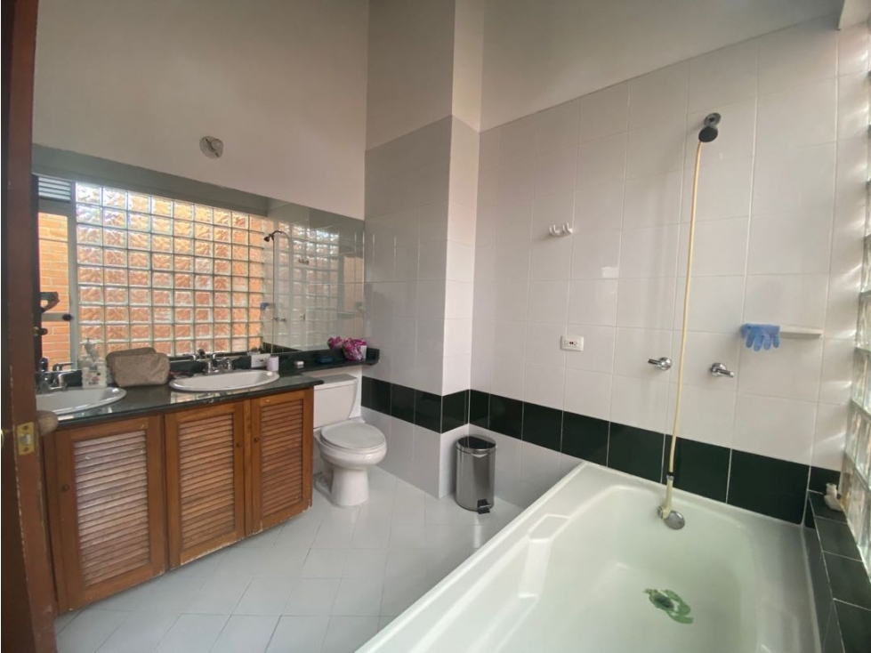 Apartamento en venta en Loma Del Indio, Medellín · foto 15 de 15