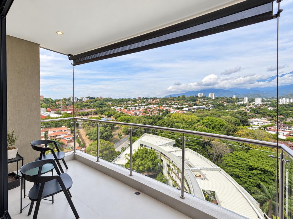 Apartamento en arriendo en Pance, Cali · foto 4 de 14