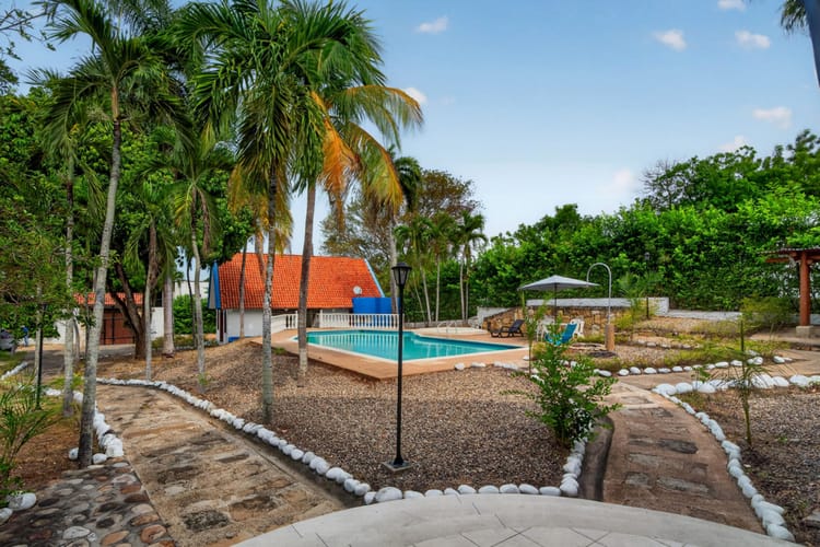 Casa de 4 alcobas en venta en Ricaurte, Ricaurte, 294 m² · foto 17 de 24
