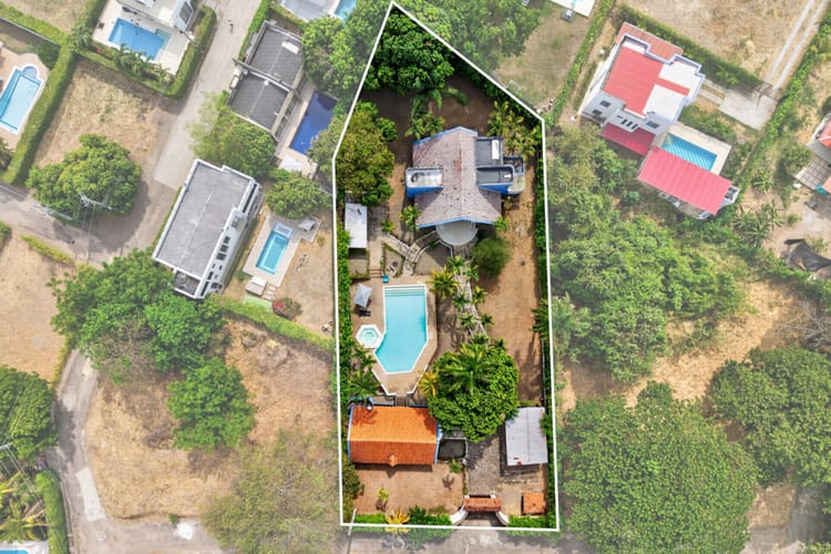 Casa de 4 alcobas en venta en Ricaurte, Ricaurte, 294 m² · foto 24 de 24