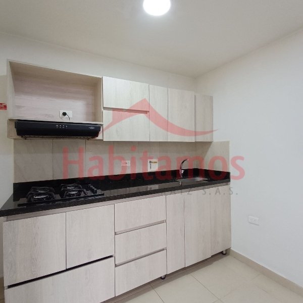 Apartamento en Arriendo en Santa Mónica, Medellín