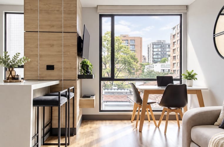 Apartamento de 1 alcoba en venta en Chico Norte, Bogotá, 43 m² · foto 2 de 21