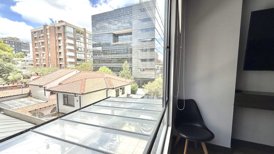 Apartamento de 1 alcoba en venta en Chico Norte, Bogotá, 43 m² · foto 11 de 21